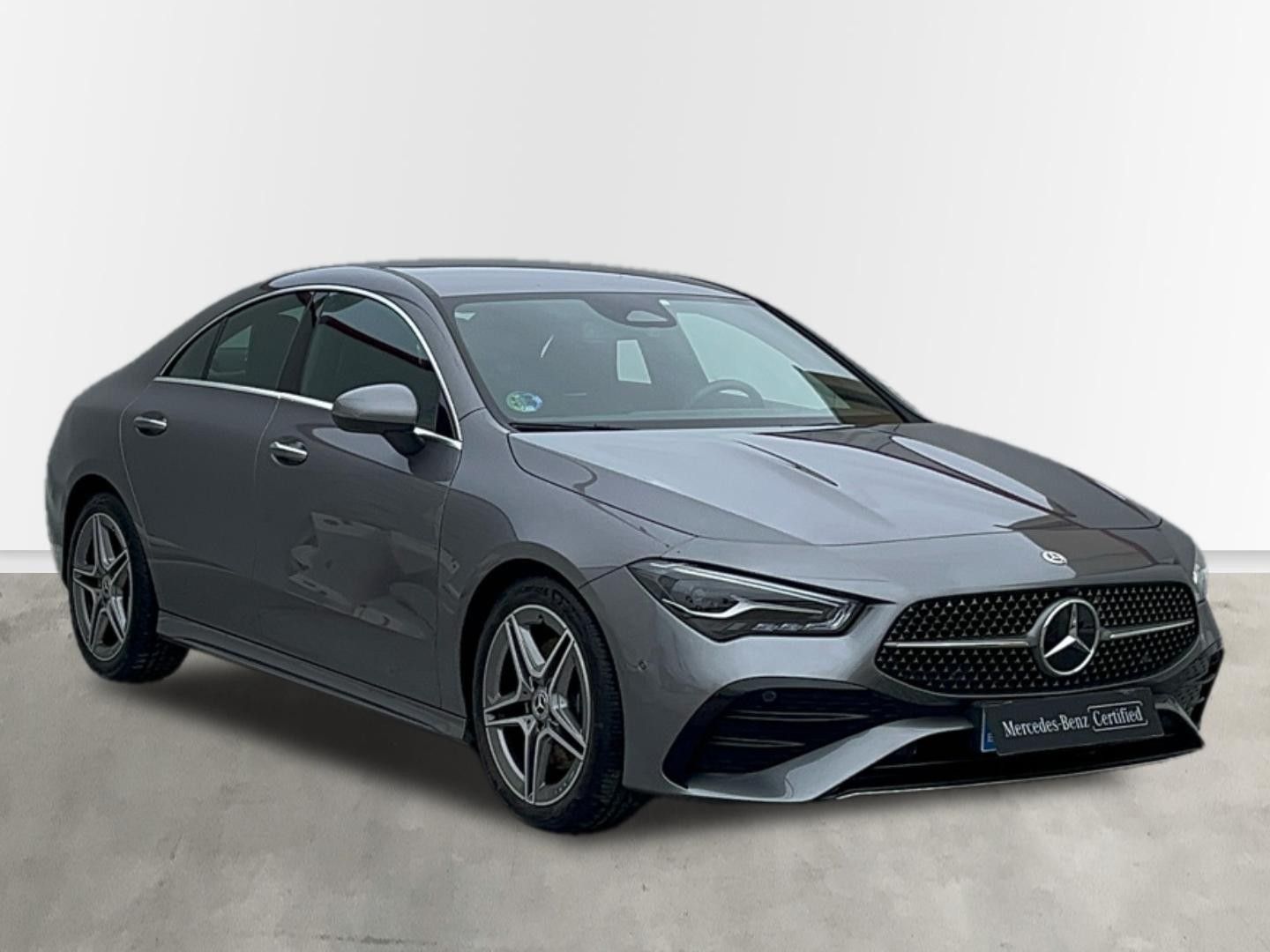 Mercedes-benz CLA 200 -