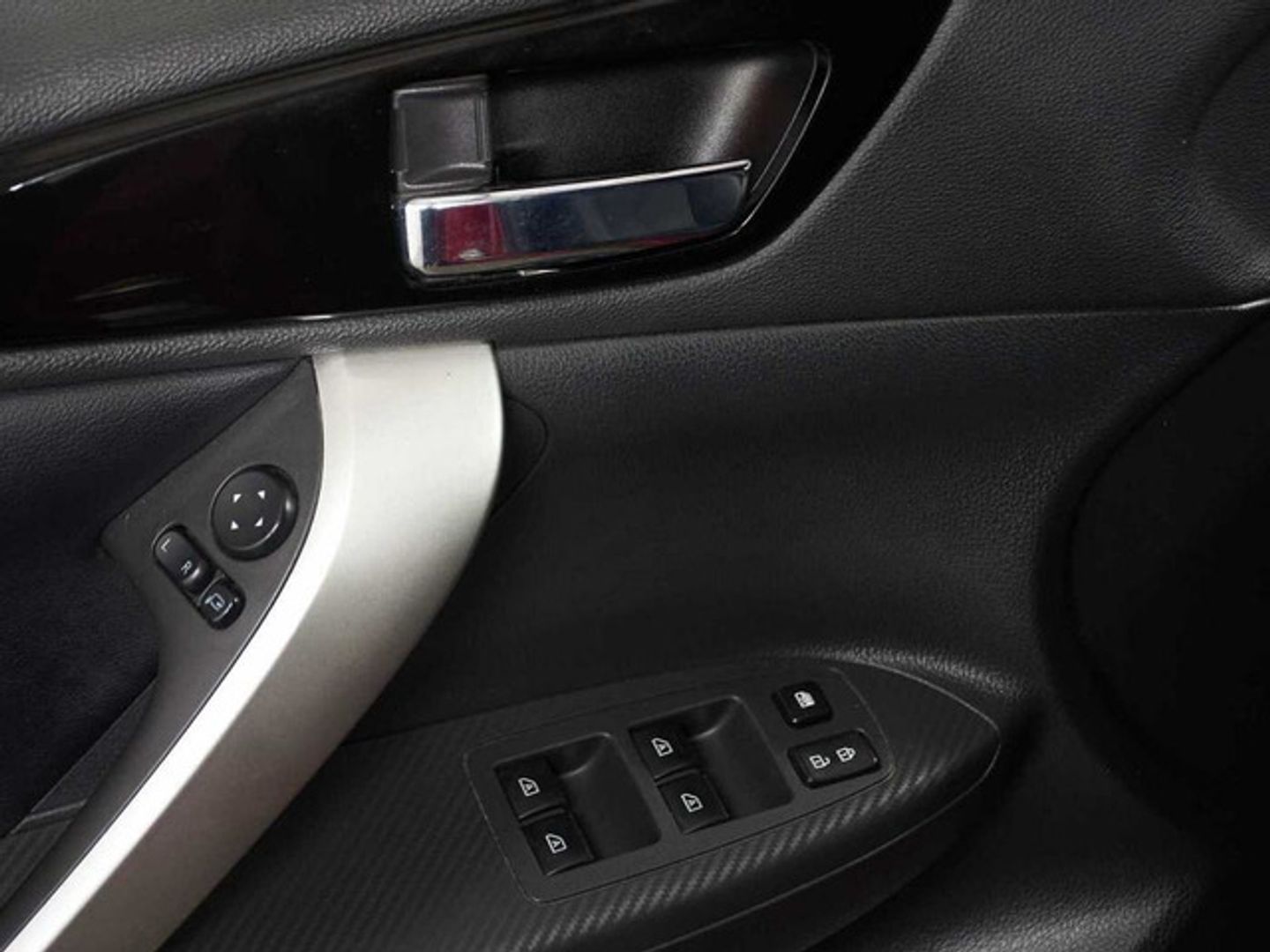Mitsubishi Eclipse Cross 2.4 PHEV Kaiteki 4WD Auto 138 kW (188 CV)