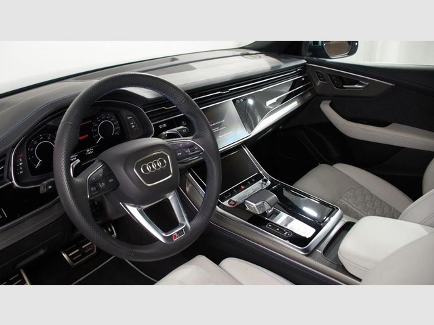 Audi RS Q8 TFSI -