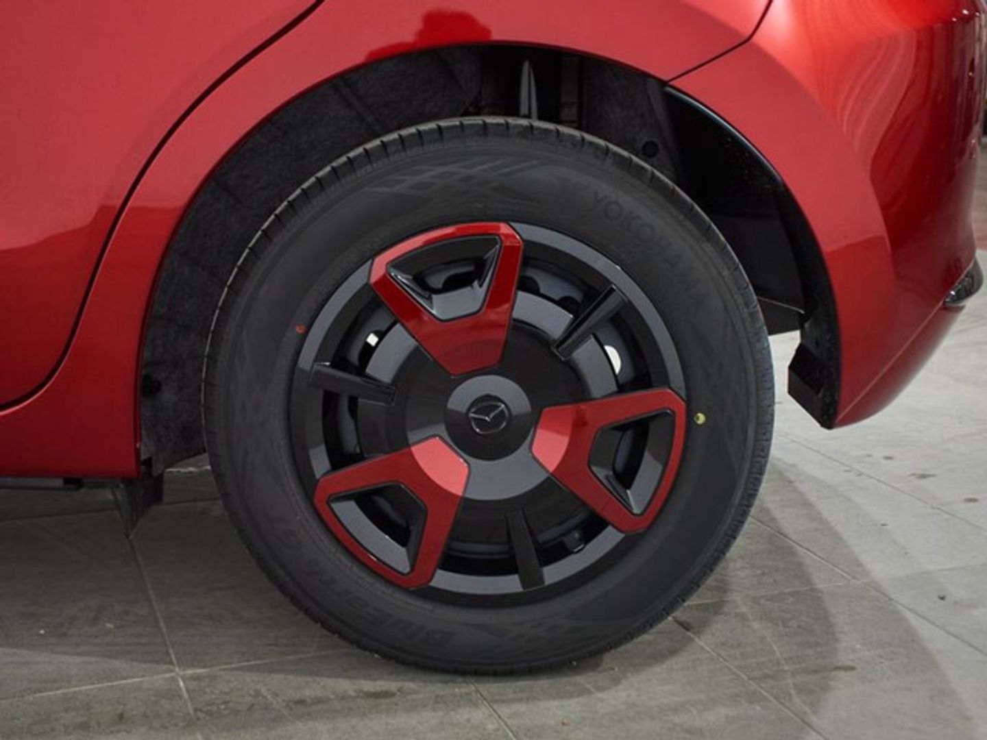 Mazda Mazda 2 1.5 Center-Line Convenience