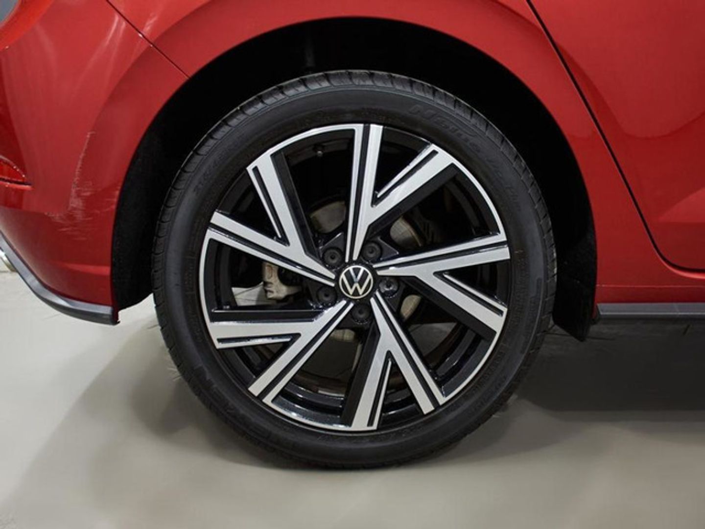 Volkswagen Polo R-Line 1.0 TSI 81 kW (110 CV) DSG