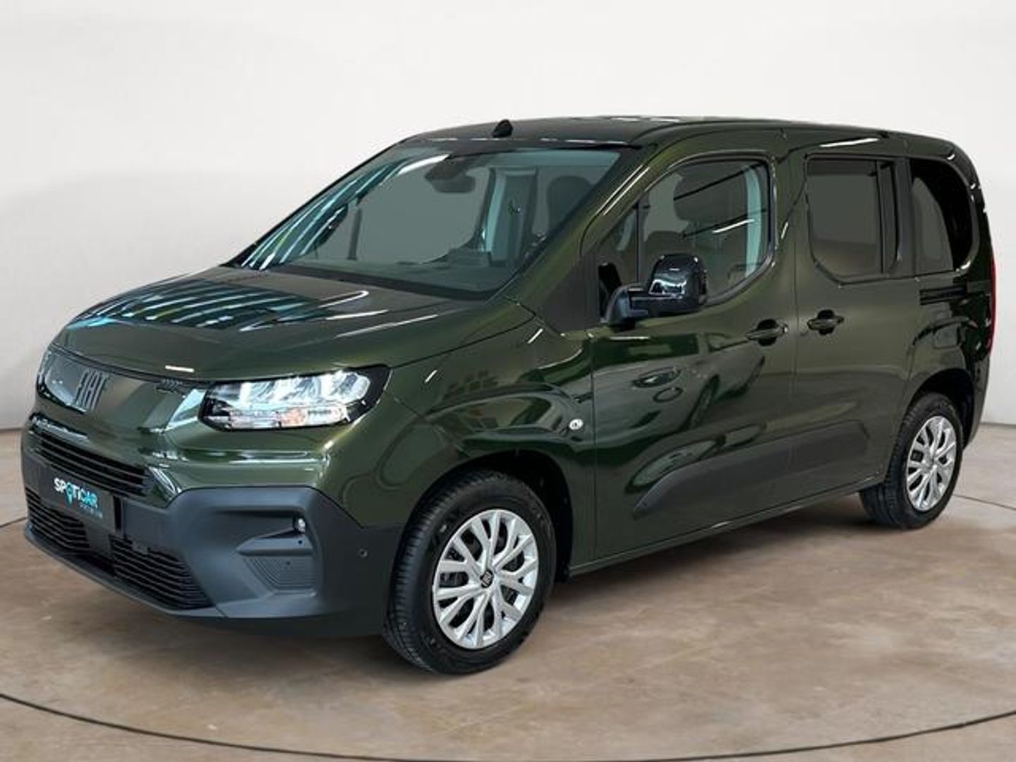 Fiat Dobló Combi 1.5 Diesel Talla M 74 kW (100 CV)