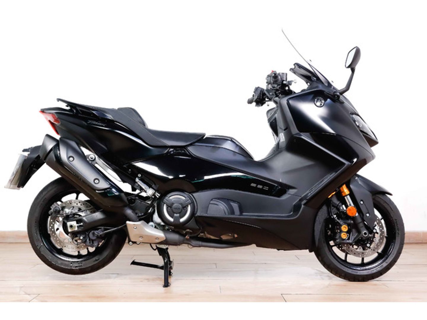 Yamaha TMAX560 Negro Motorcycle