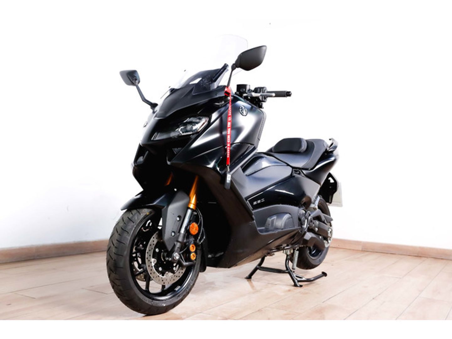 Yamaha TMAX560