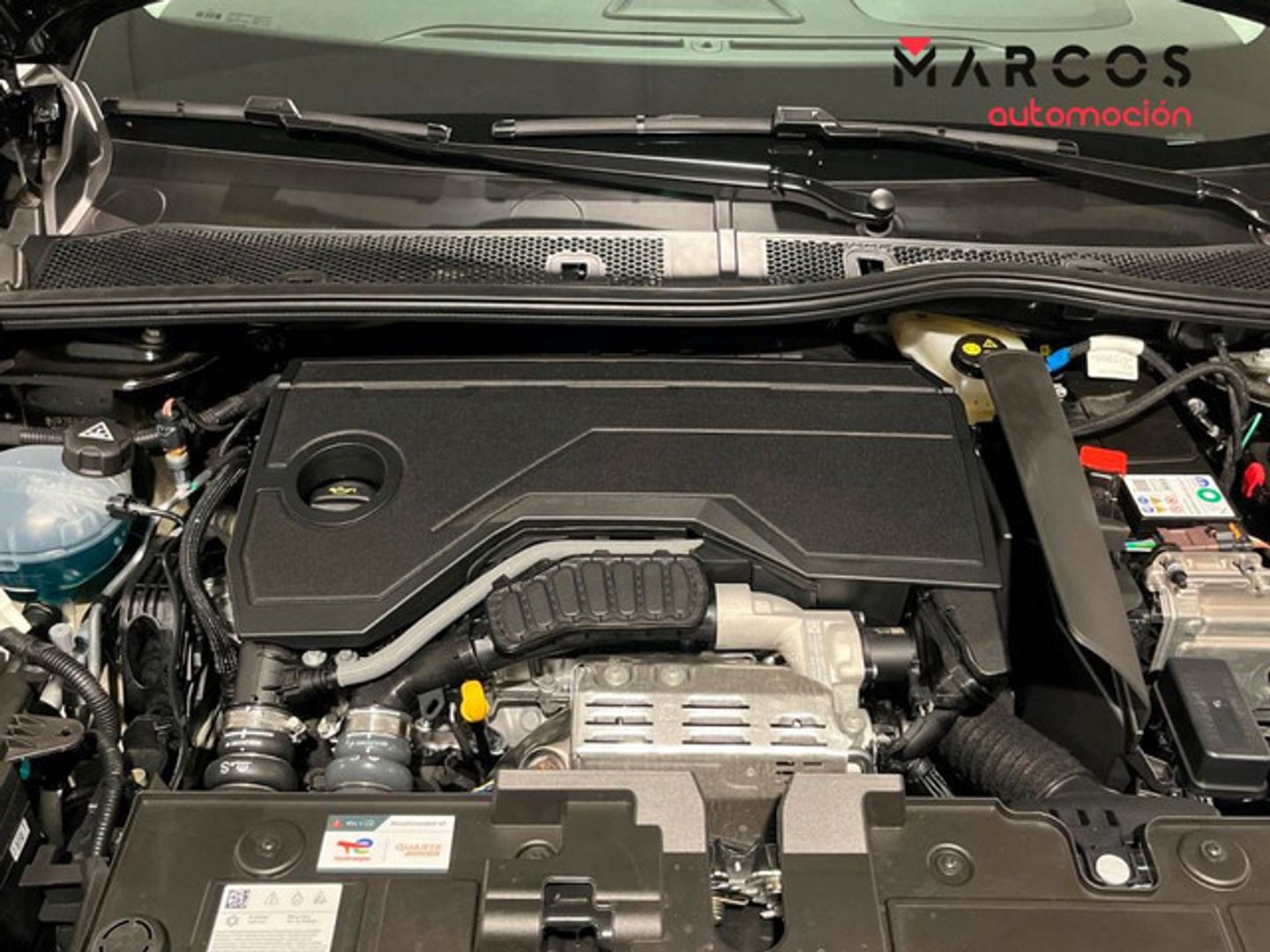 Citroen C4 Hybrid 136 Plus e-DCS6 100 kW (136 CV)
