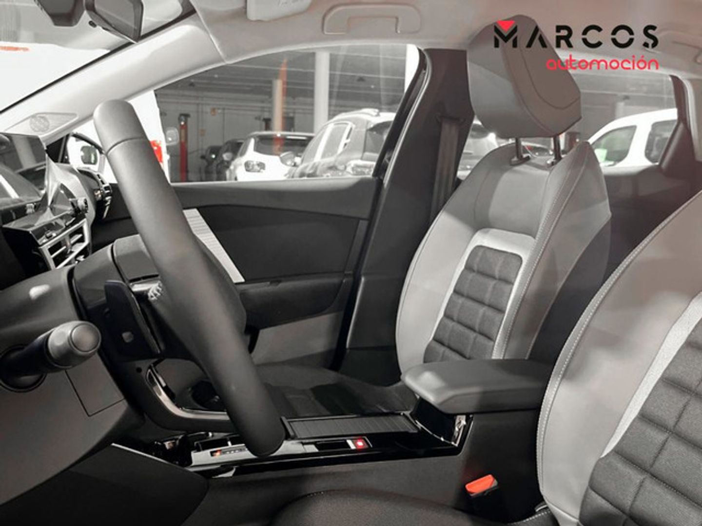 Citroen C4 Hybrid 136 Plus e-DCS6 100 kW (136 CV)