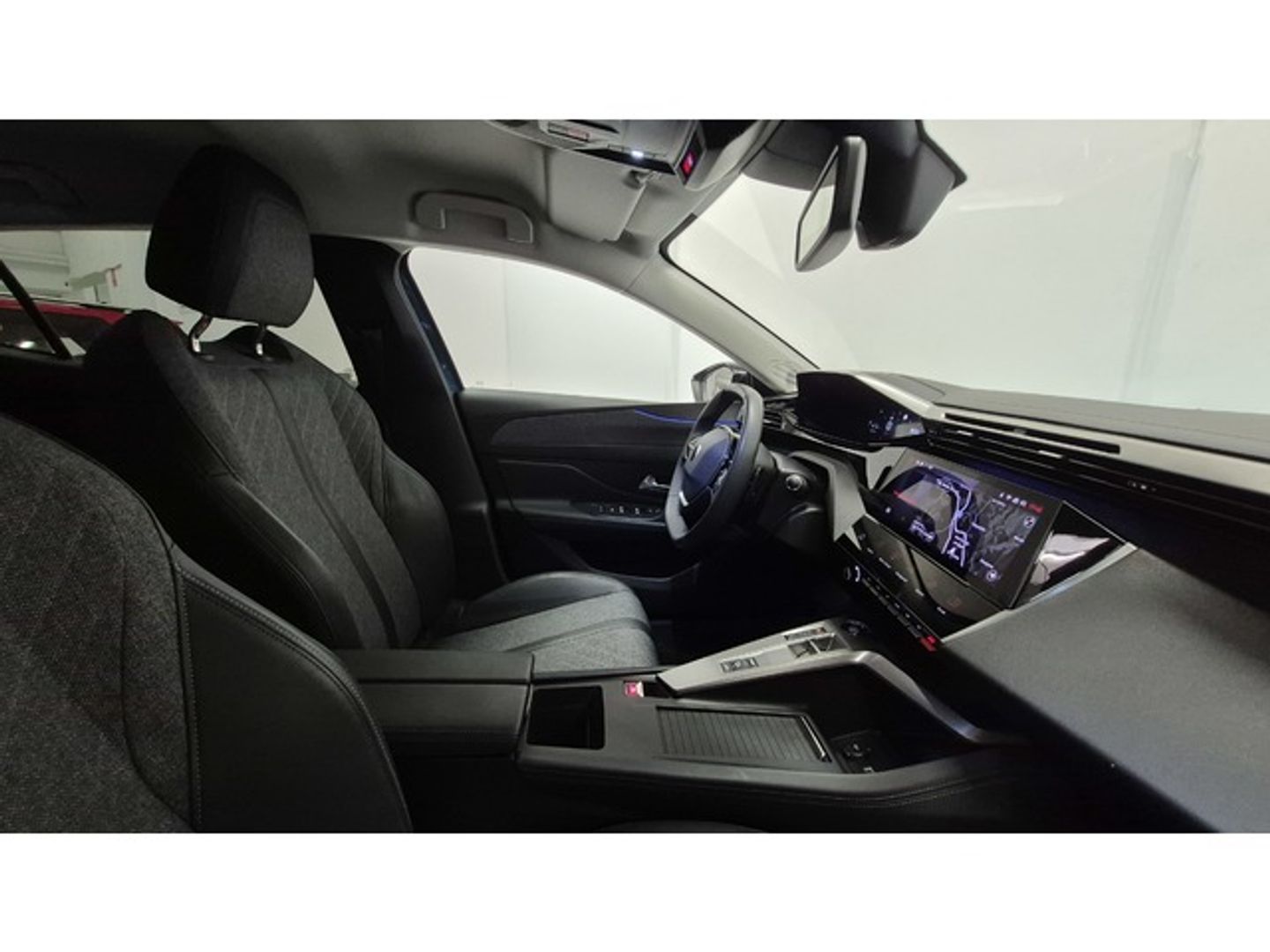 Peugeot 408 Puretech 130 Allure