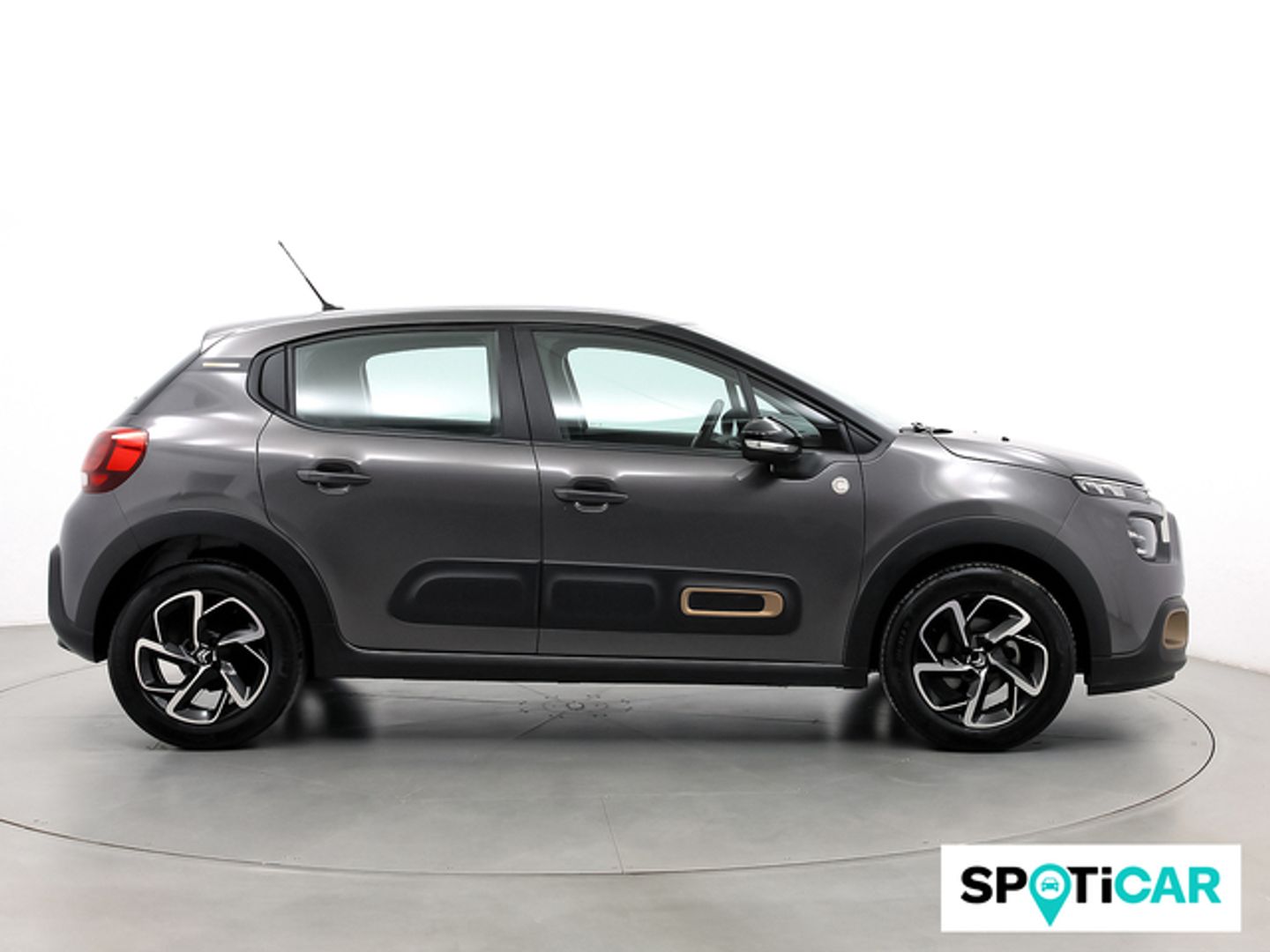 Citroen C3 PureTech 82 C-Series 61 kW (83 CV)