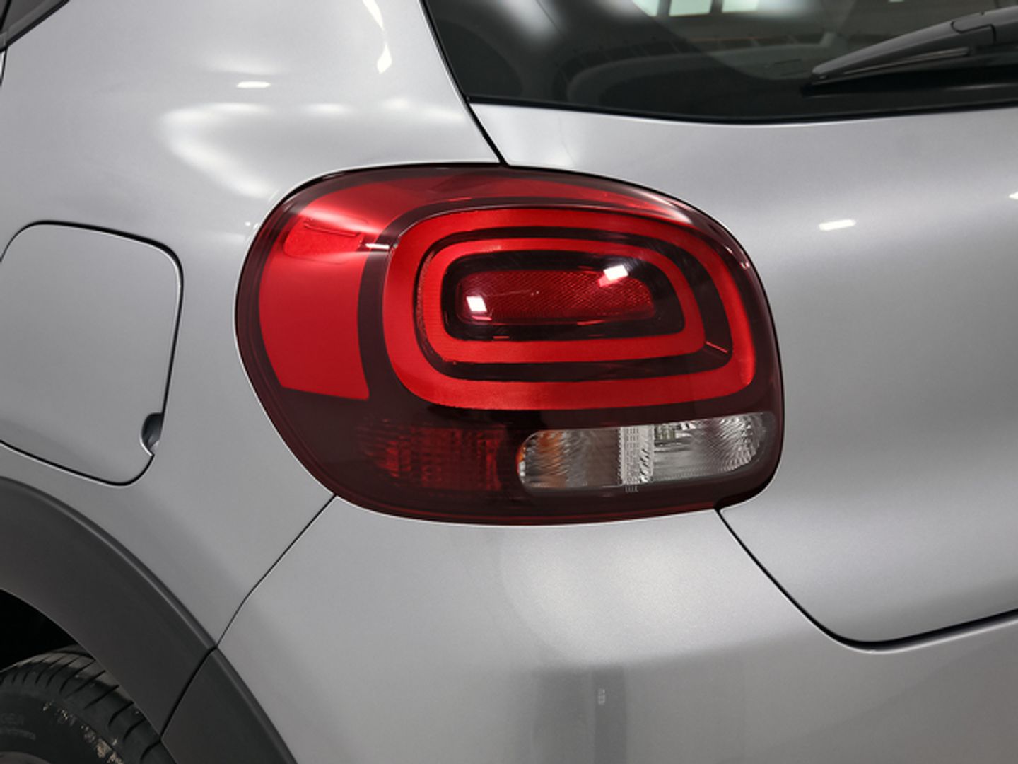 Citroen C3 PureTech 82 C-Series 61 kW (83 CV)