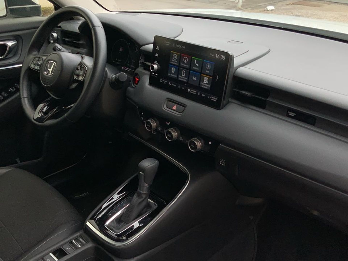 Honda HR-V 1.5 i-MMD