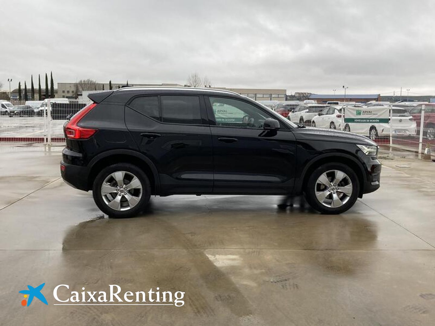 Volvo XC40 T2 Momentum Pro 95 kW (129 CV)