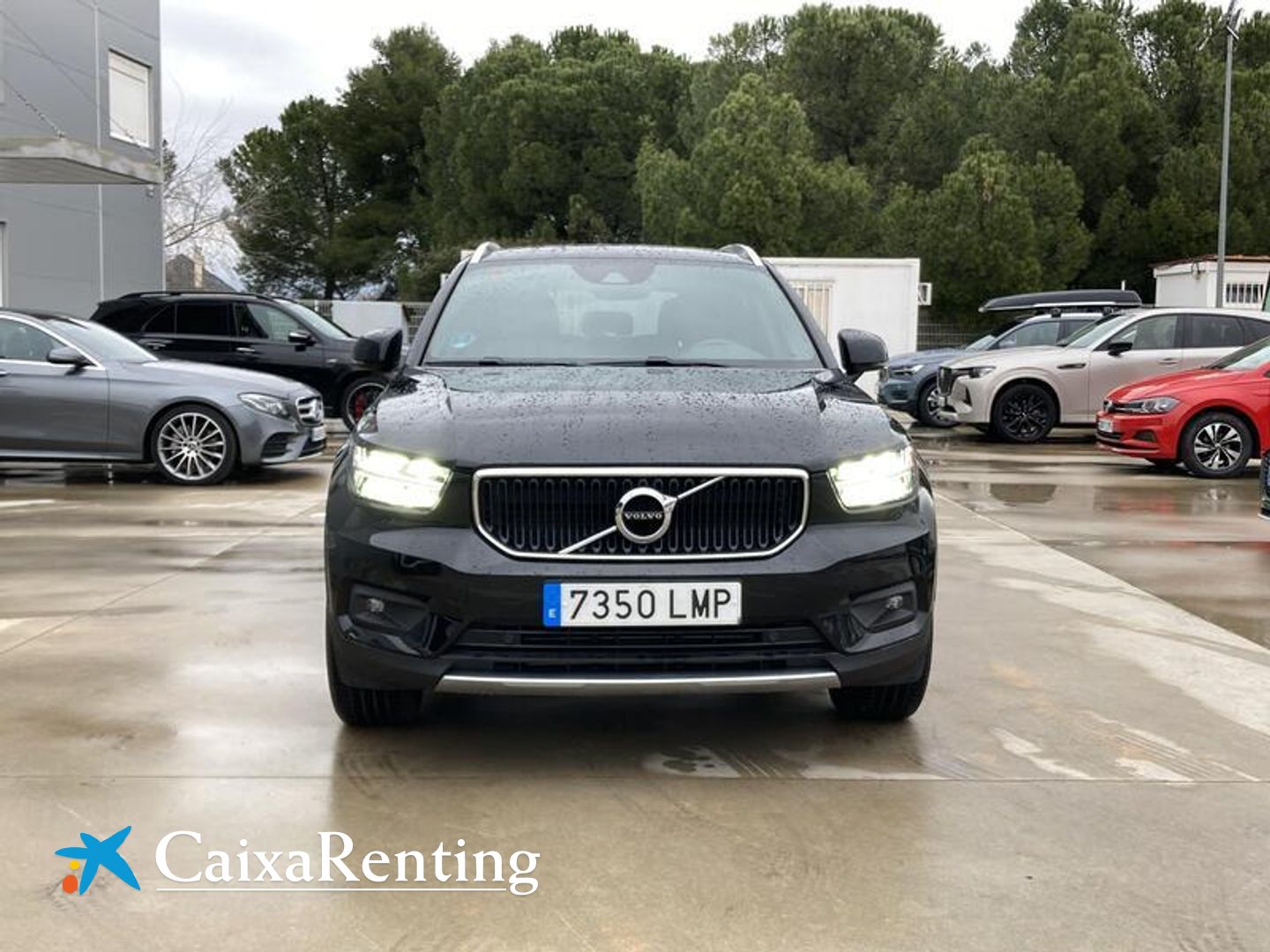 Volvo XC40 T2 Momentum Pro 95 kW (129 CV)