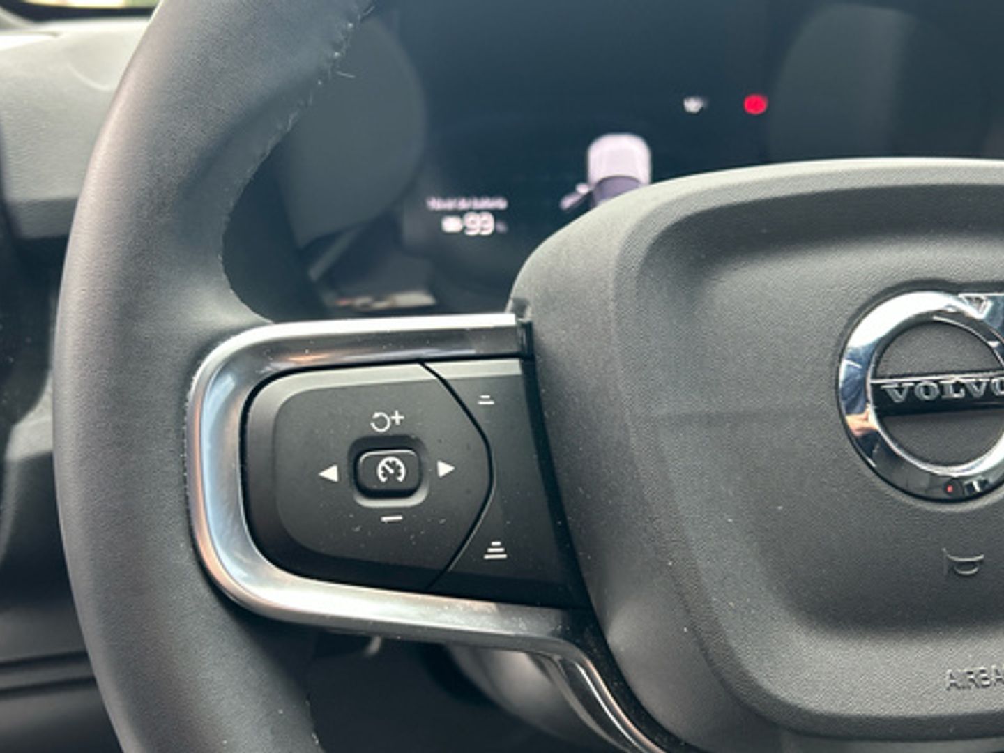 Volvo XC40 Recharge Single Extended Core Auto 185 kW (252 CV)