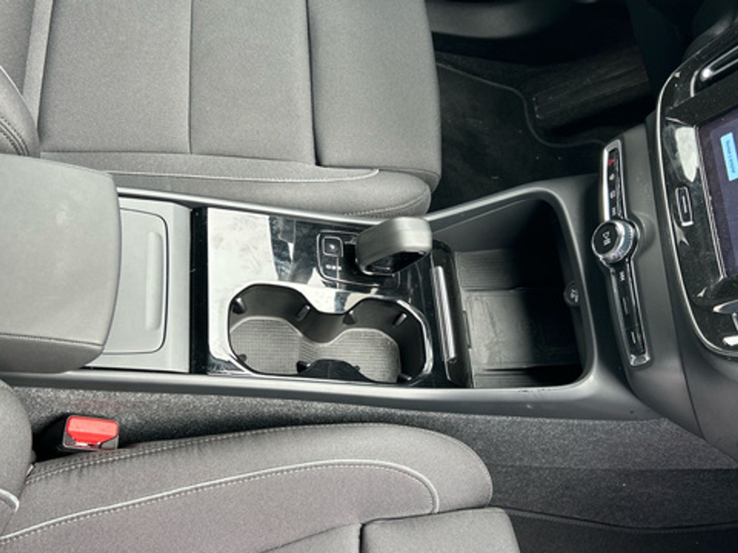 Volvo XC40 Recharge Single Extended Core Auto 185 kW (252 CV)