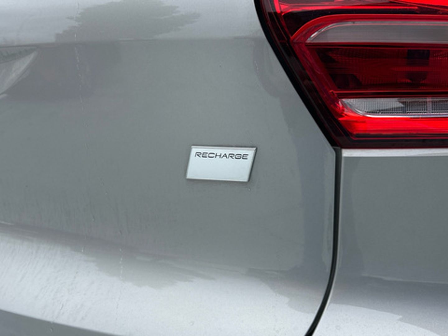 Volvo XC40 Recharge Single Extended Core Auto 185 kW (252 CV)