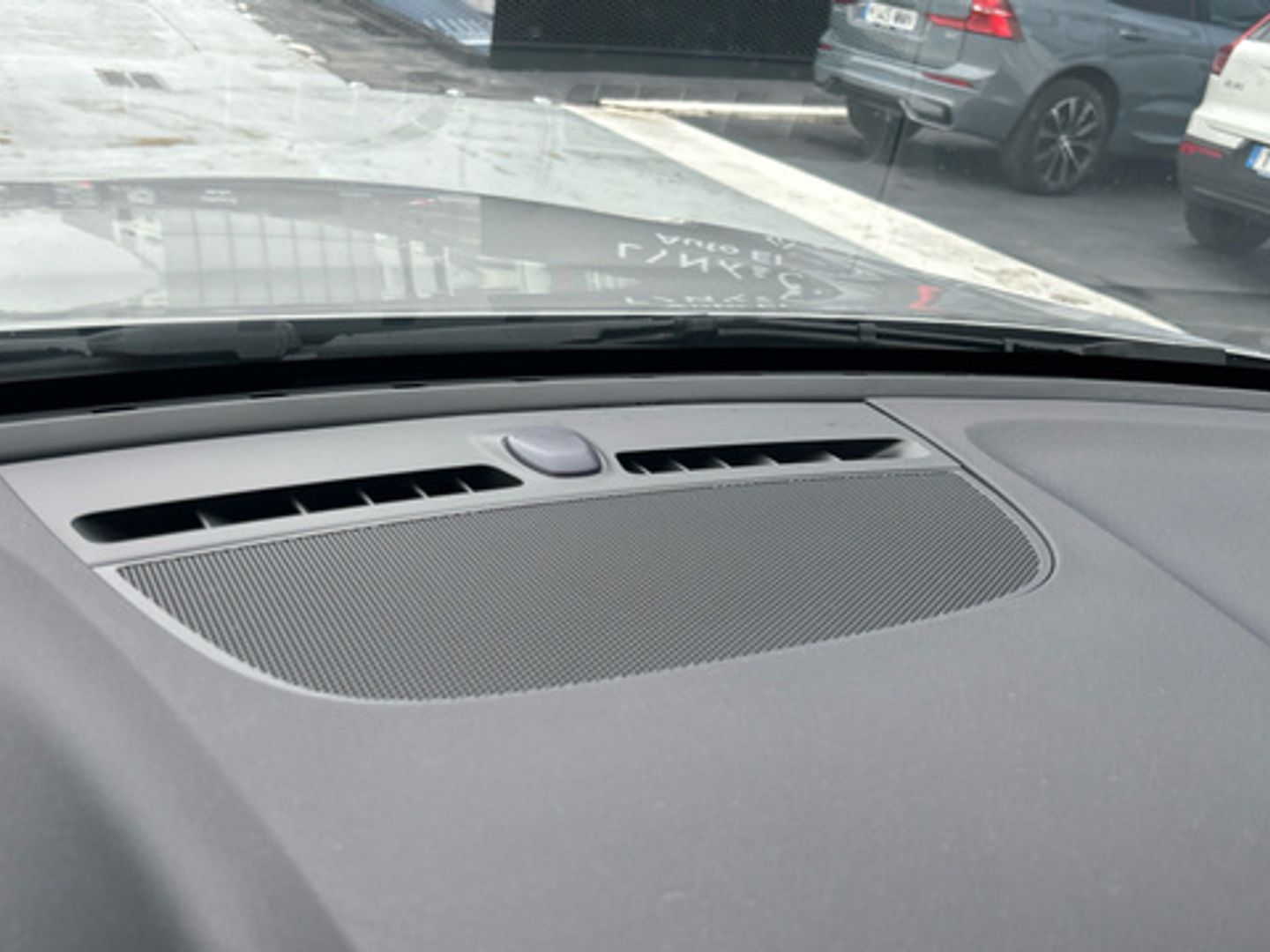 Volvo XC40 Recharge Single Extended Core Auto 185 kW (252 CV)