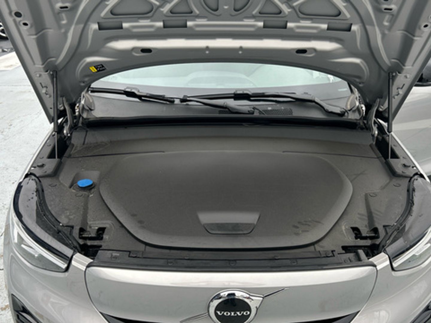 Volvo XC40 Recharge Single Extended Core Auto 185 kW (252 CV)