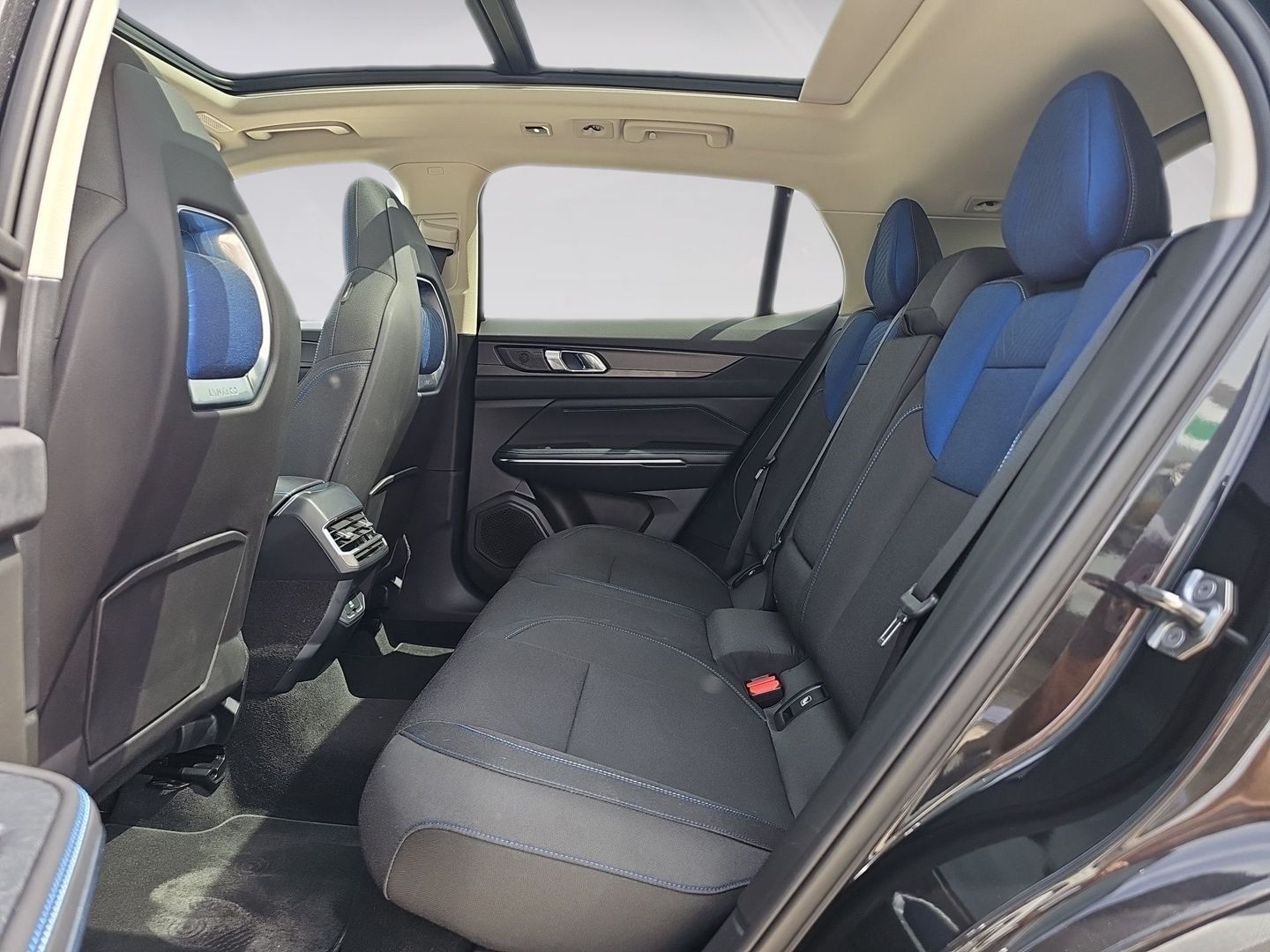 Lynk & Co 01 1.5 PHEV 192 kW (261 CV)