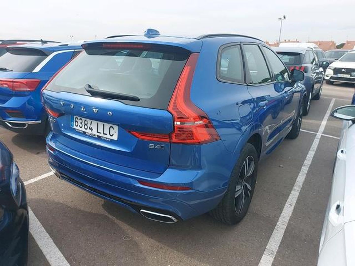 Volvo XC60 B4 D R-Design Auto 145 kW (197 CV)