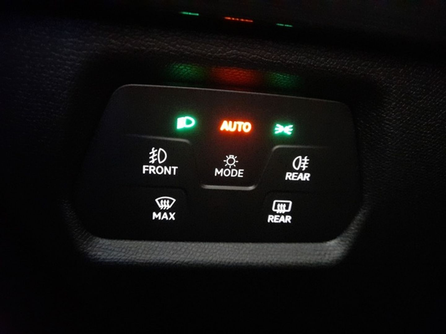 CUPRA León 1.5 eTSI DSG 110 kW (150 CV)