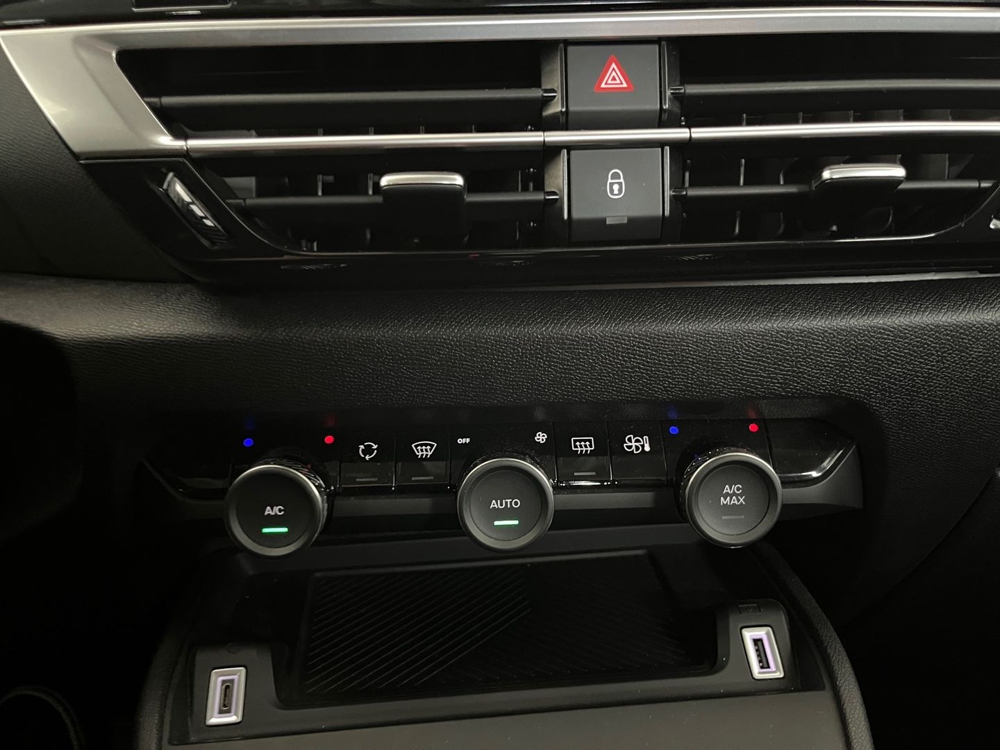 Citroen C4 X PureTech 130 S&S Feel Pack EAT8 96 kW (131 CV)