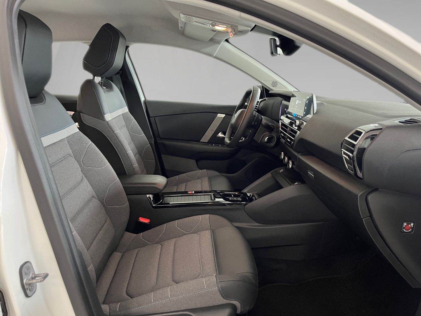 Citroen C4 X PureTech 130 S&S Feel Pack EAT8 96 kW (131 CV)