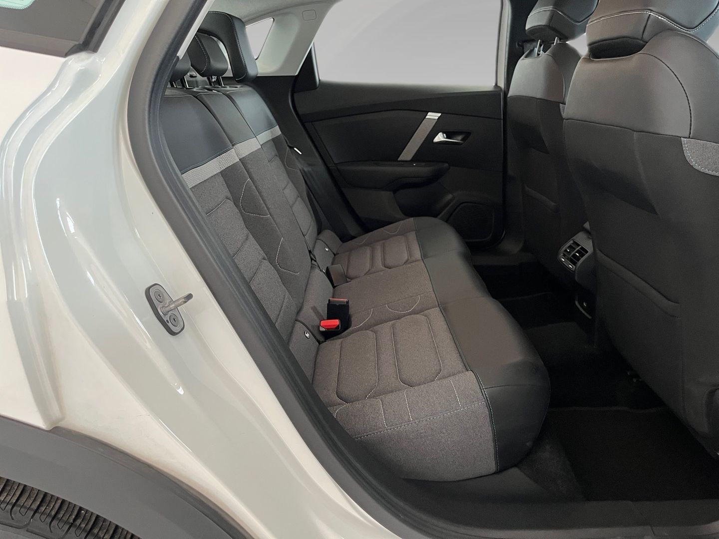 Citroen C4 X PureTech 130 S&S Feel Pack EAT8 96 kW (131 CV)