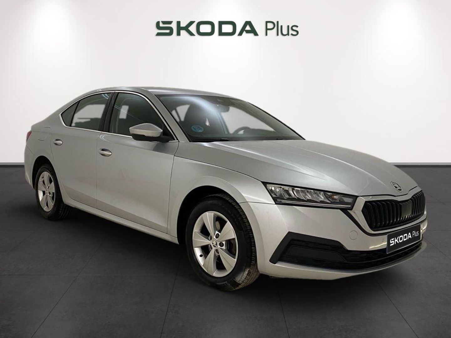 Skoda Octavia 2.0 TDI Ambition DSG 110 kW (150 CV) Gris Plata Sedan