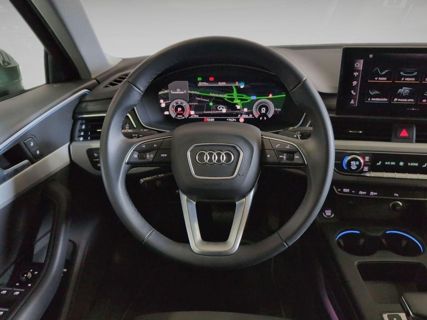 Audi A4 Advanced 30 TDI 100 kW (136 CV) S tronic