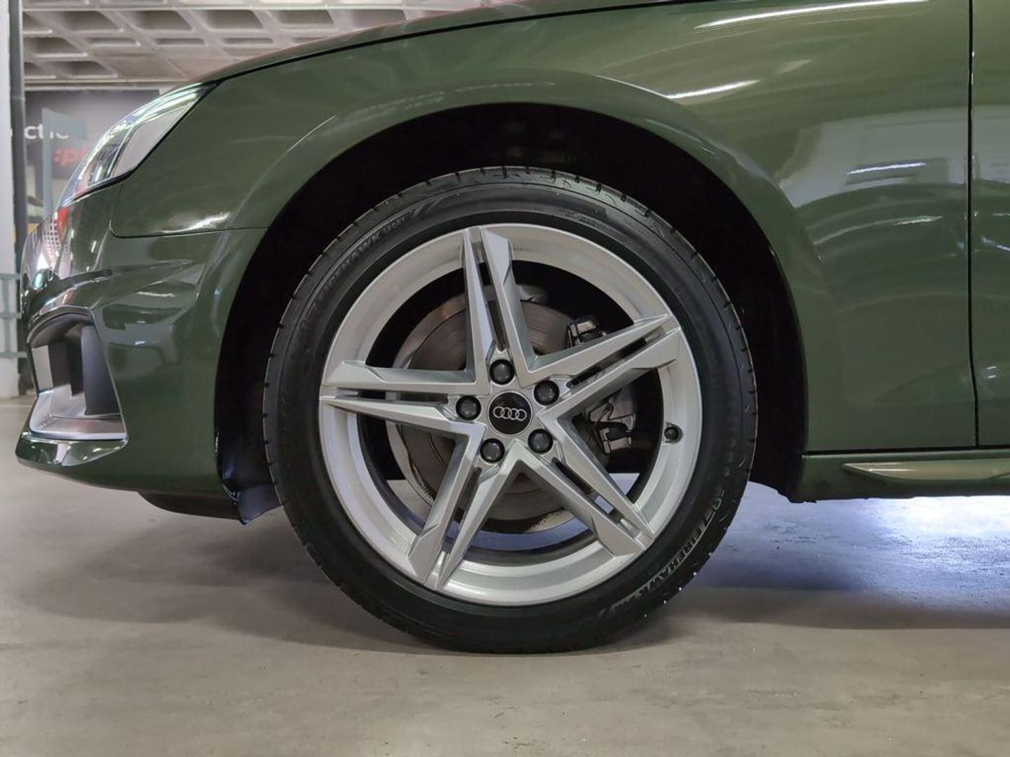 Audi A4 Advanced 30 TDI 100 kW (136 CV) S tronic