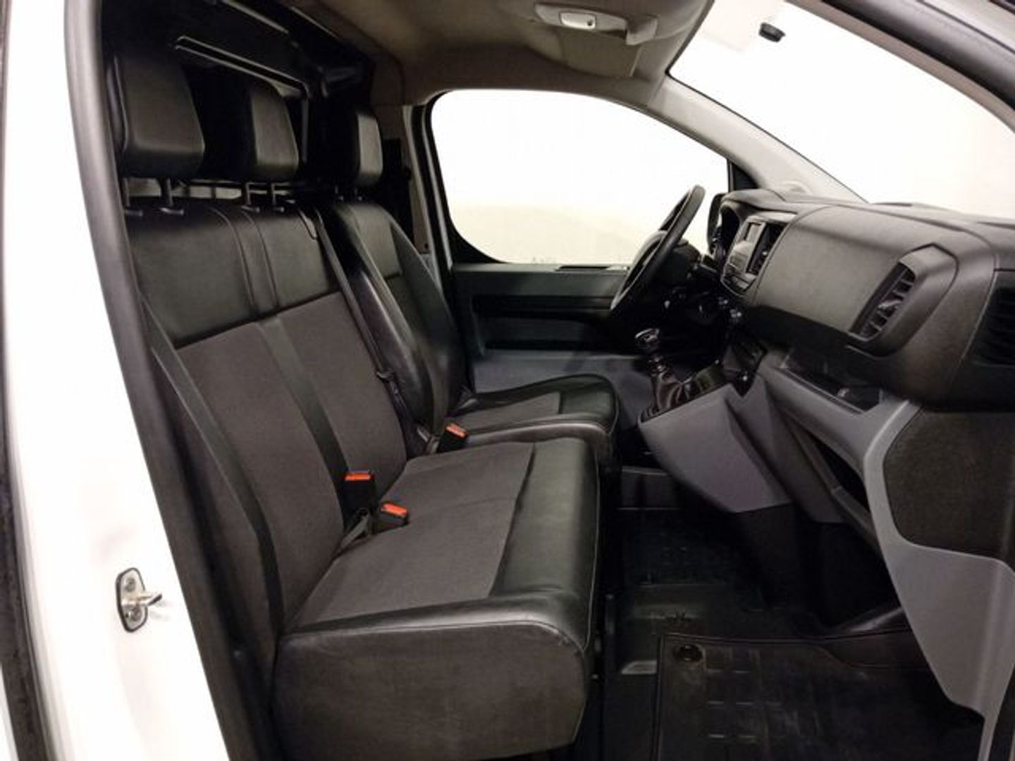 Peugeot Expert Furgon BlueHDi 120 S&S Pro Standard 88 kW (120 CV)