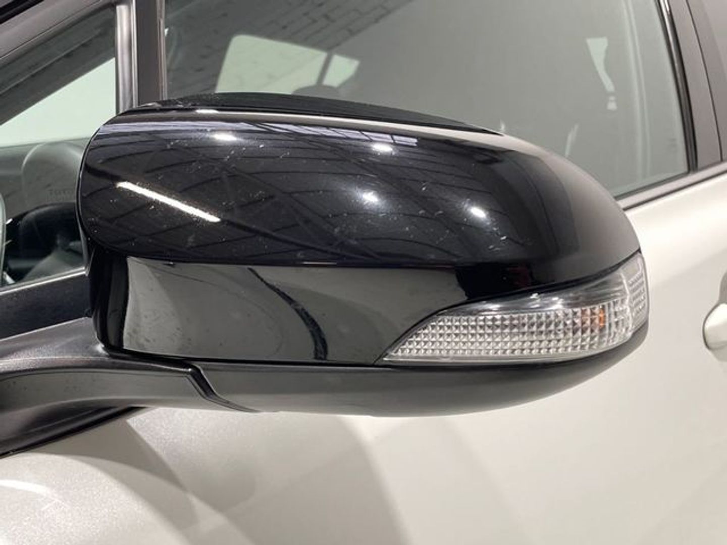 Toyota C-HR 180H Advance 135 kW (184 CV)