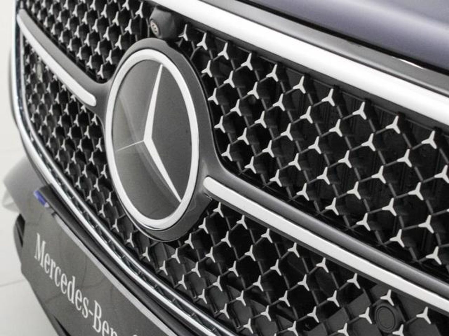 Mercedes-Benz Clase E 300 e 230 kW (313 CV)