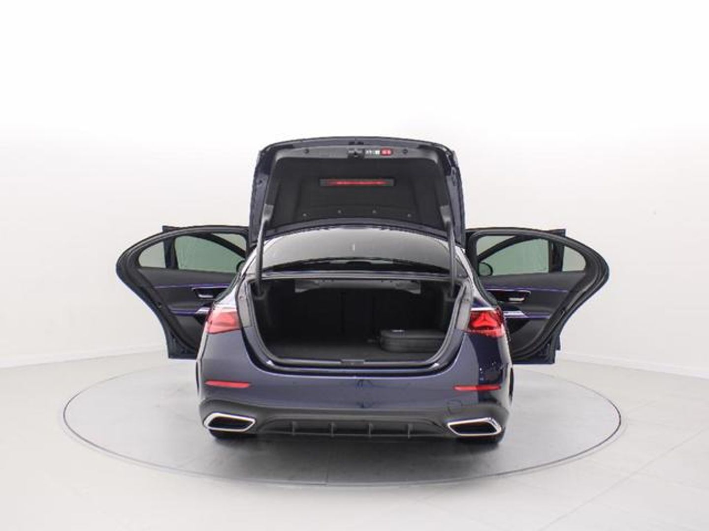 Mercedes-Benz Clase E 300 e 230 kW (313 CV)