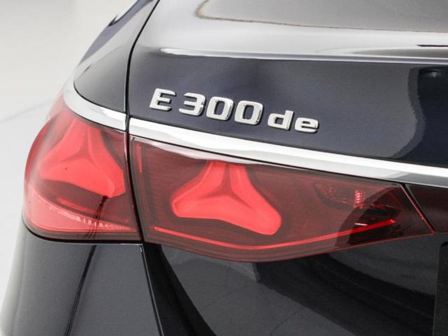 Mercedes-Benz Clase E 300 e 230 kW (313 CV)