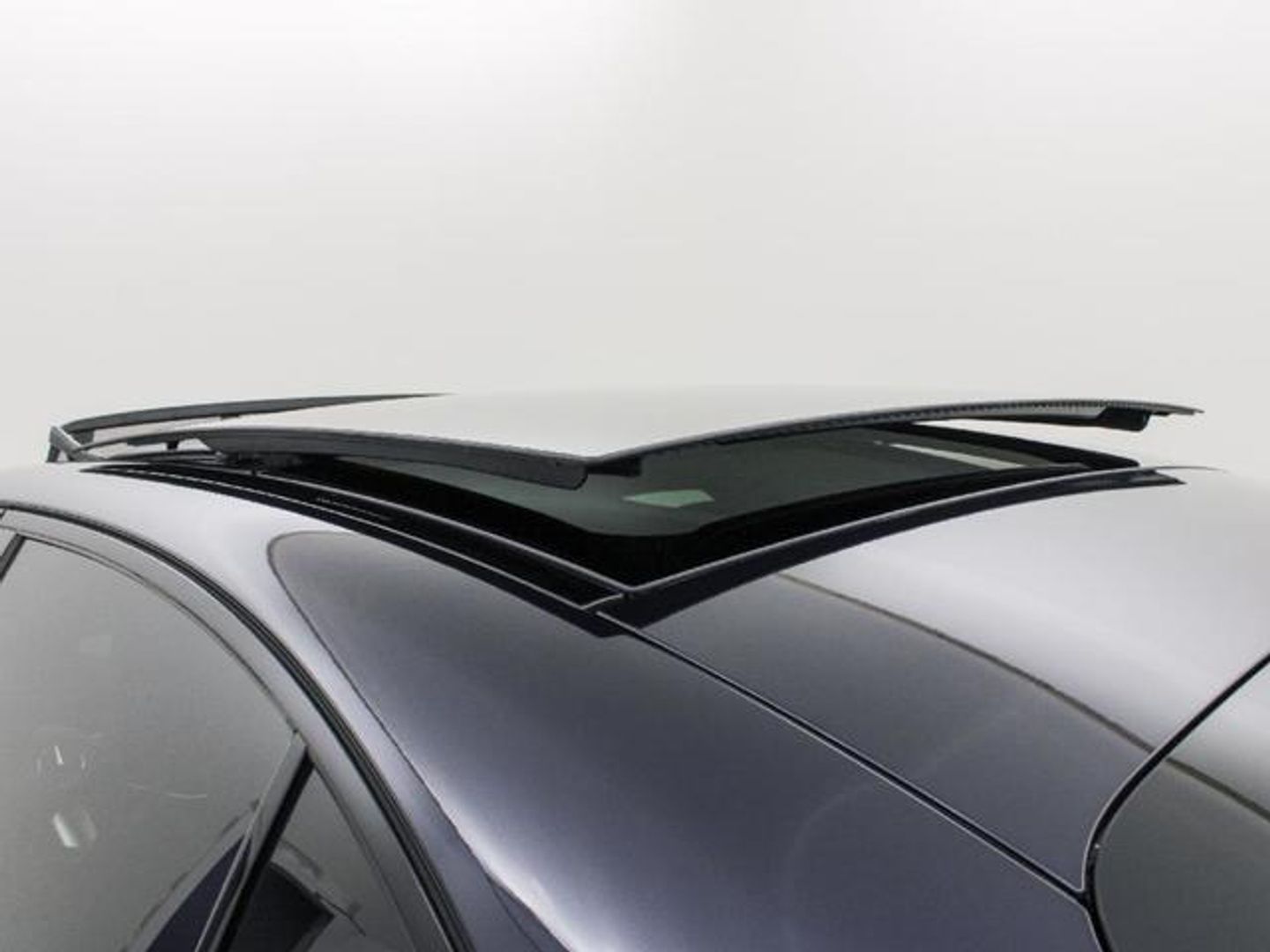 Mercedes-Benz Clase E 300 e 230 kW (313 CV)