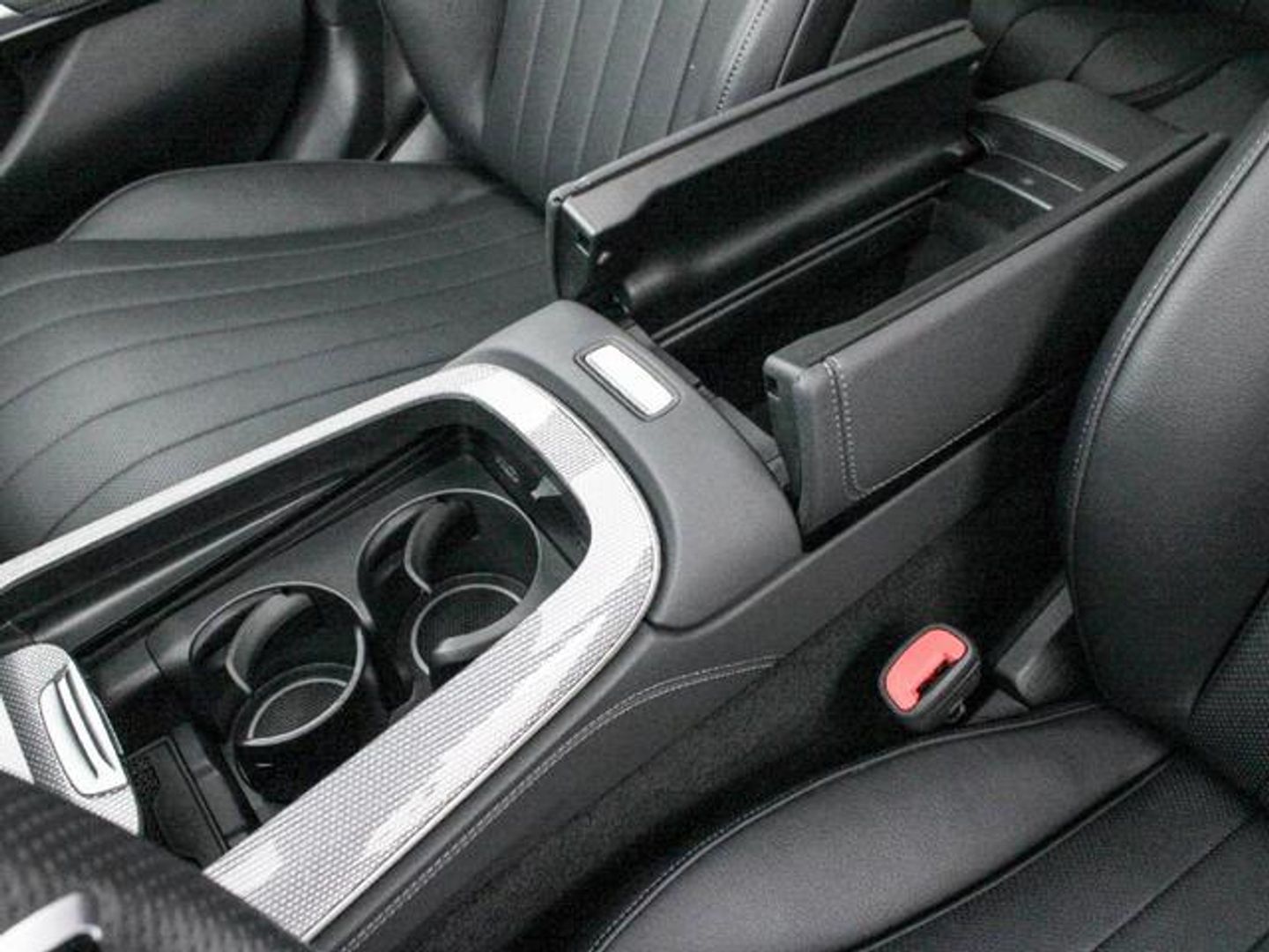 Mercedes-Benz Clase E 300 e 230 kW (313 CV)