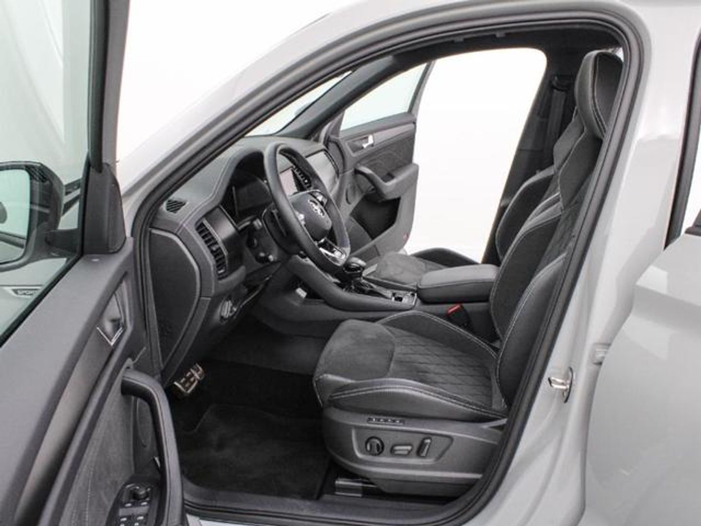 Skoda Kodiaq 1.5 TSI Sportline 4x2 DSG 110 kW (150 CV)