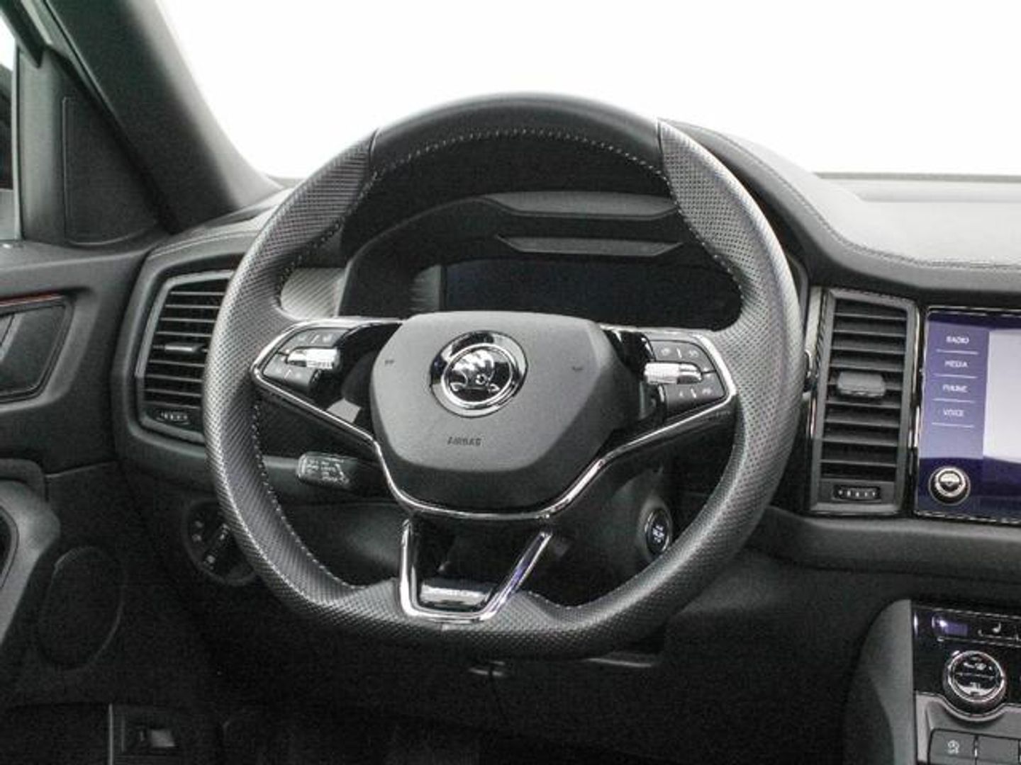 Skoda Kodiaq 1.5 TSI Sportline 4x2 DSG 110 kW (150 CV)
