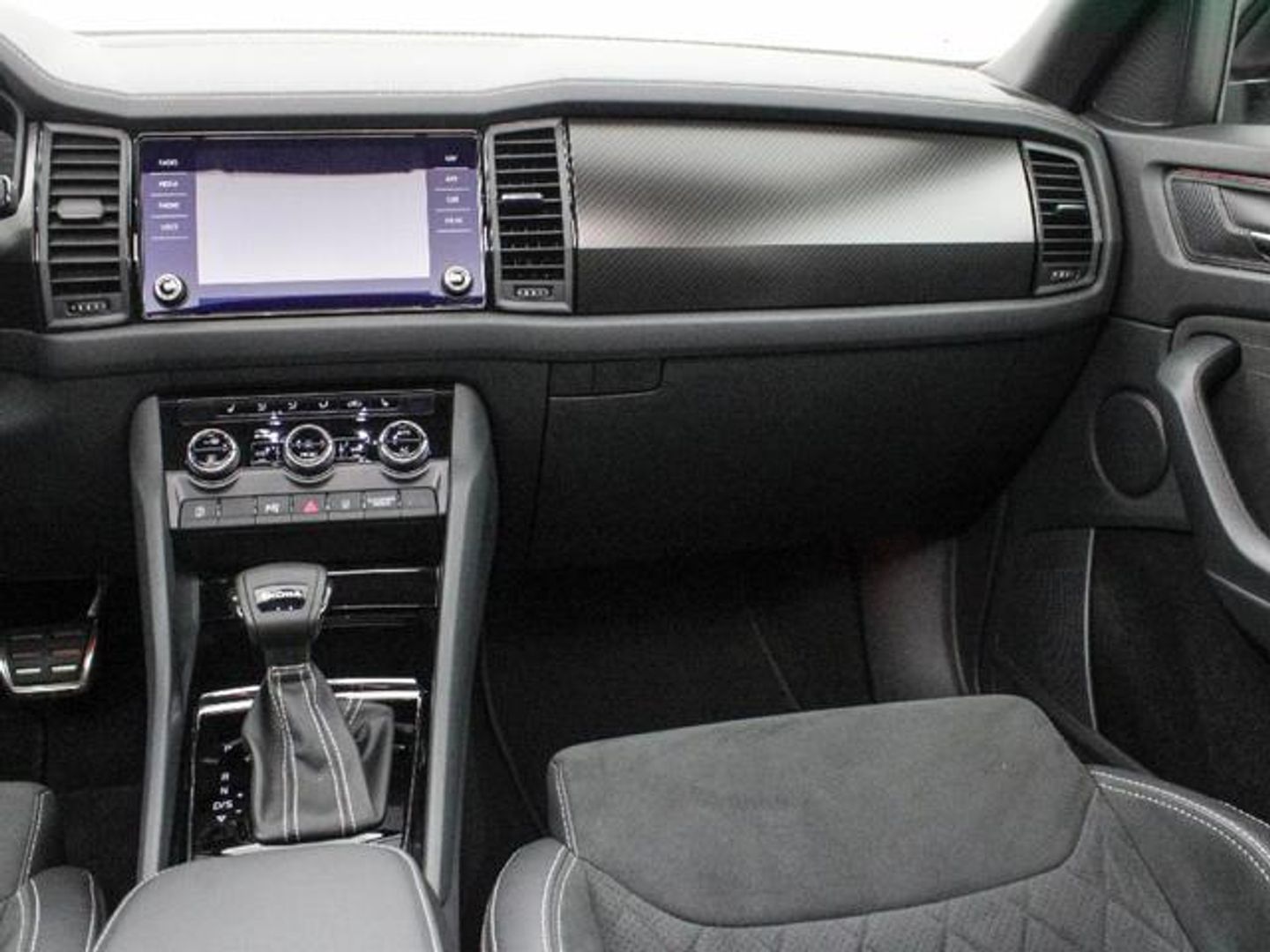 Skoda Kodiaq 1.5 TSI Sportline 4x2 DSG 110 kW (150 CV)