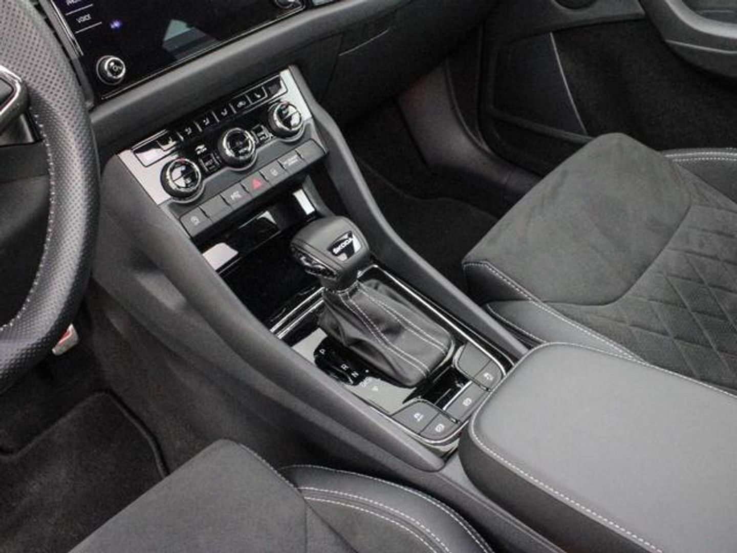 Skoda Kodiaq 1.5 TSI Sportline 4x2 DSG 110 kW (150 CV)