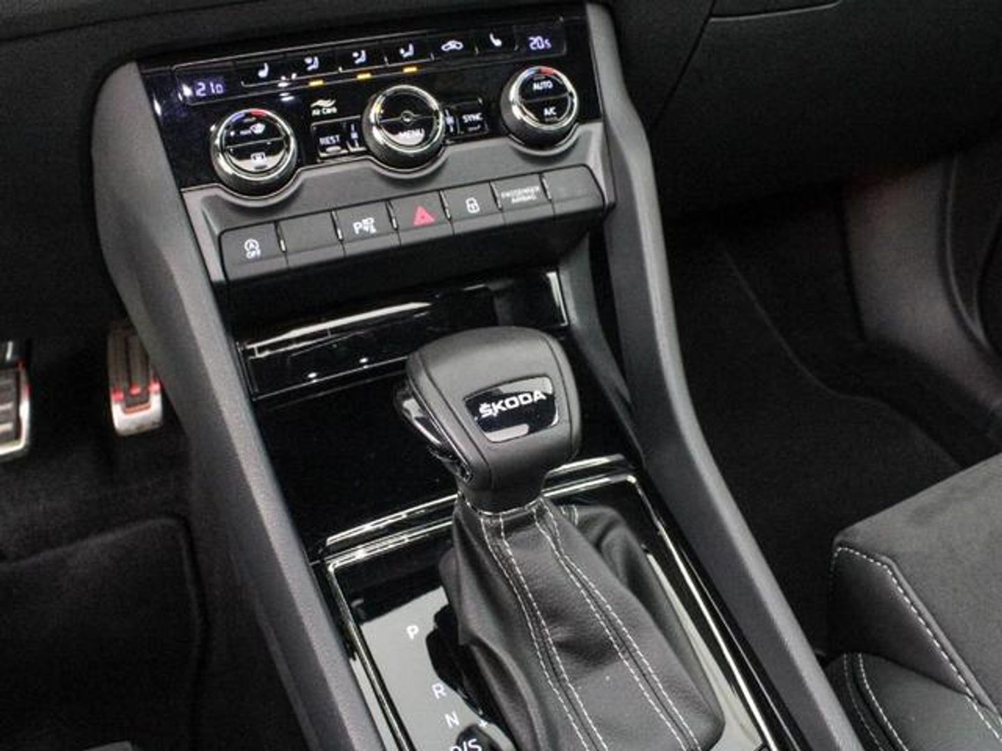 Skoda Kodiaq 1.5 TSI Sportline 4x2 DSG 110 kW (150 CV)