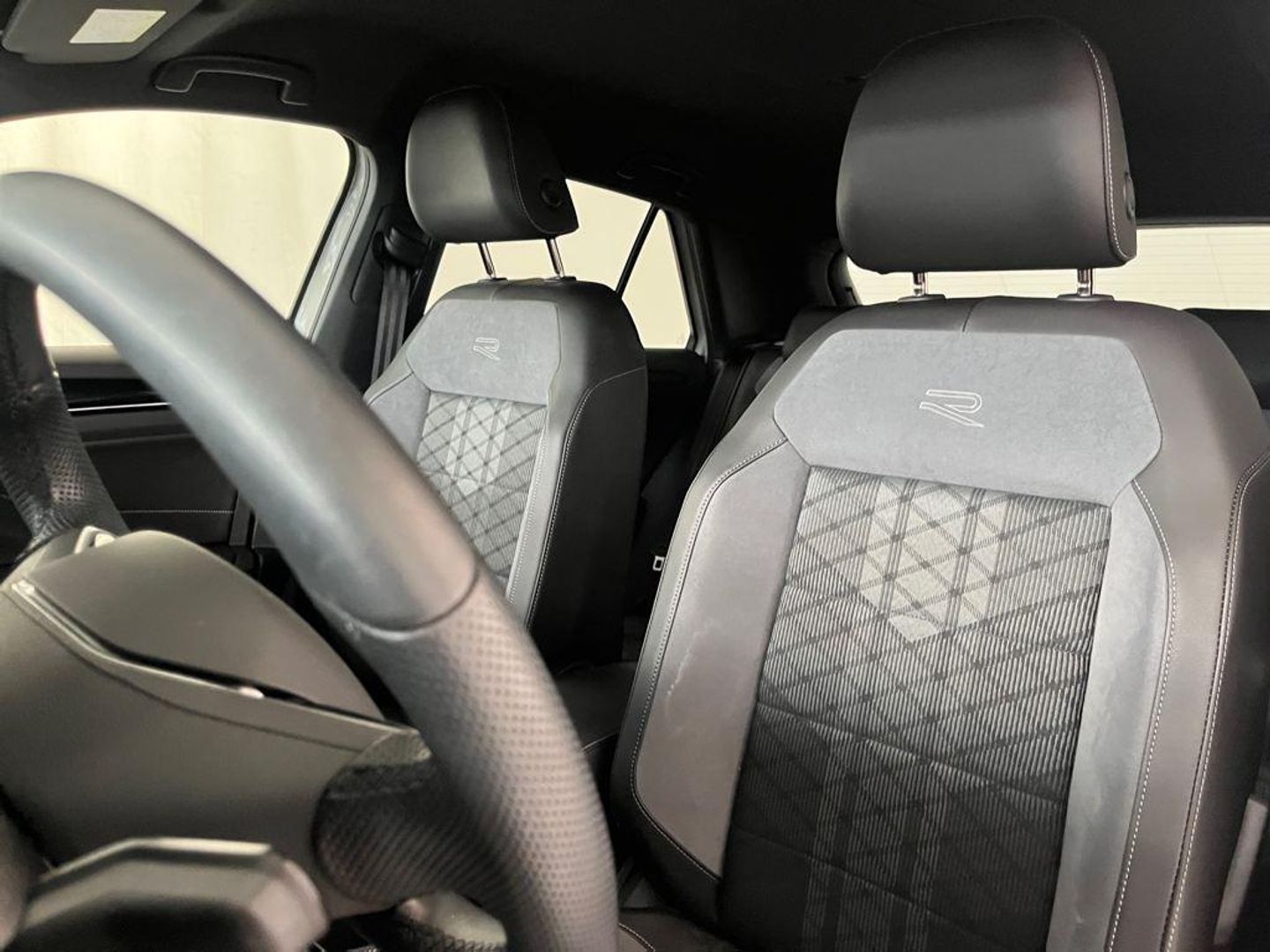Volkswagen T-Roc R-Line 1.5 TSI 110 kW (150 CV)
