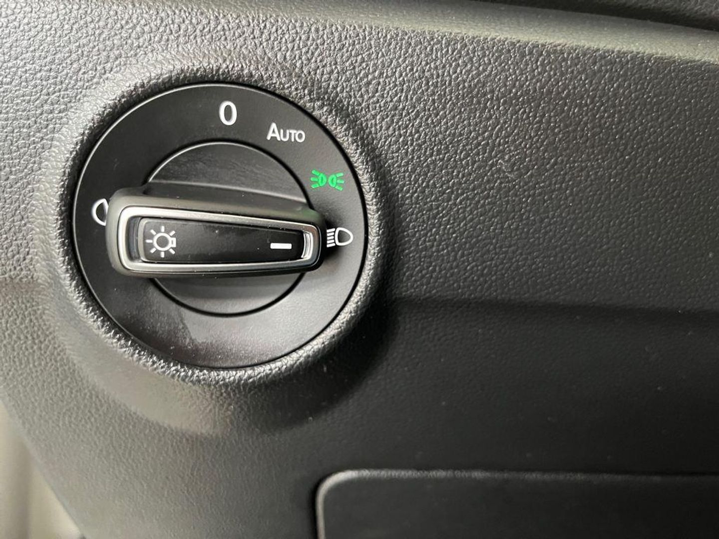 Volkswagen T-Roc R-Line 1.5 TSI 110 kW (150 CV)
