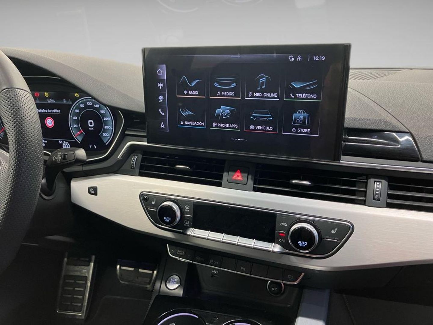 Audi A4 Black line 35 TDI 120 kW (163 CV) S tronic