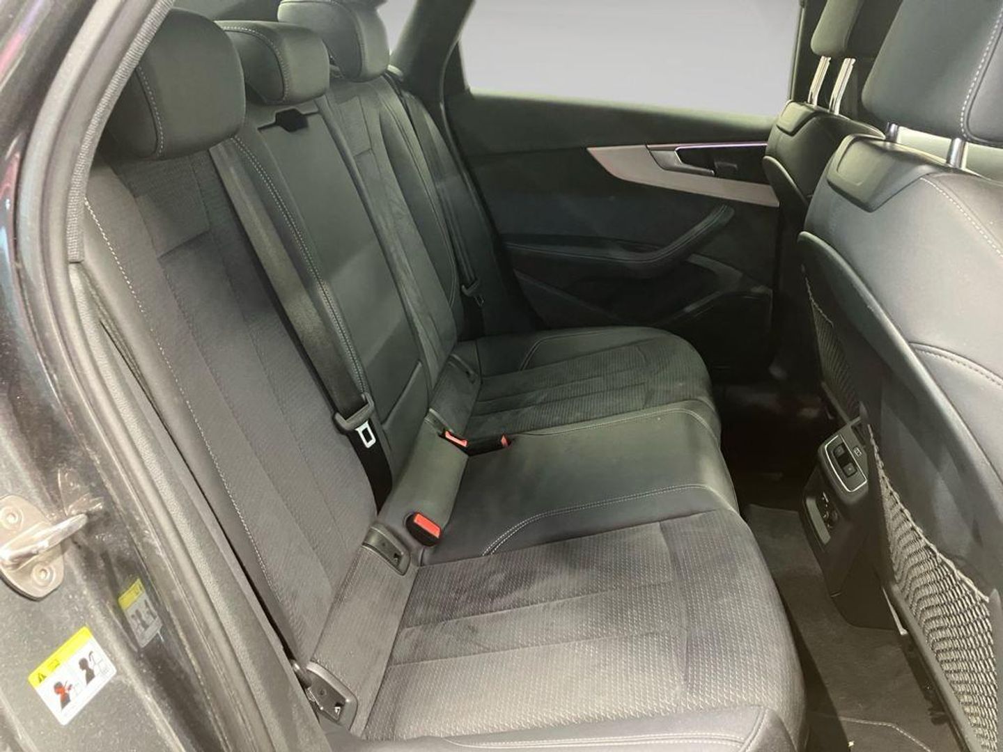 Audi A4 Black line 35 TDI 120 kW (163 CV) S tronic