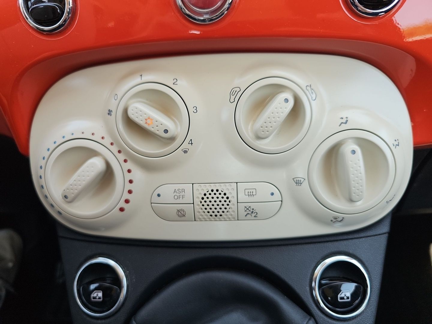 Fiat 500 1.0 Hybrid Cult 51 kW (70 CV)