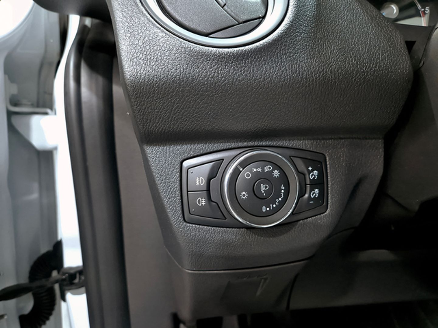 Ford Transit Courier Furgon 1.5 TDCI Trend 74 kW (100 CV)