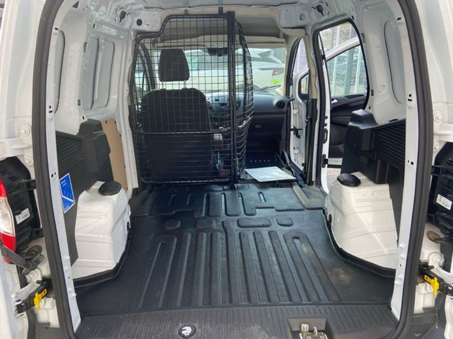 Ford Transit Courier Furgon 1.5 Ecoblue Ambiente 75 kW (100 CV)