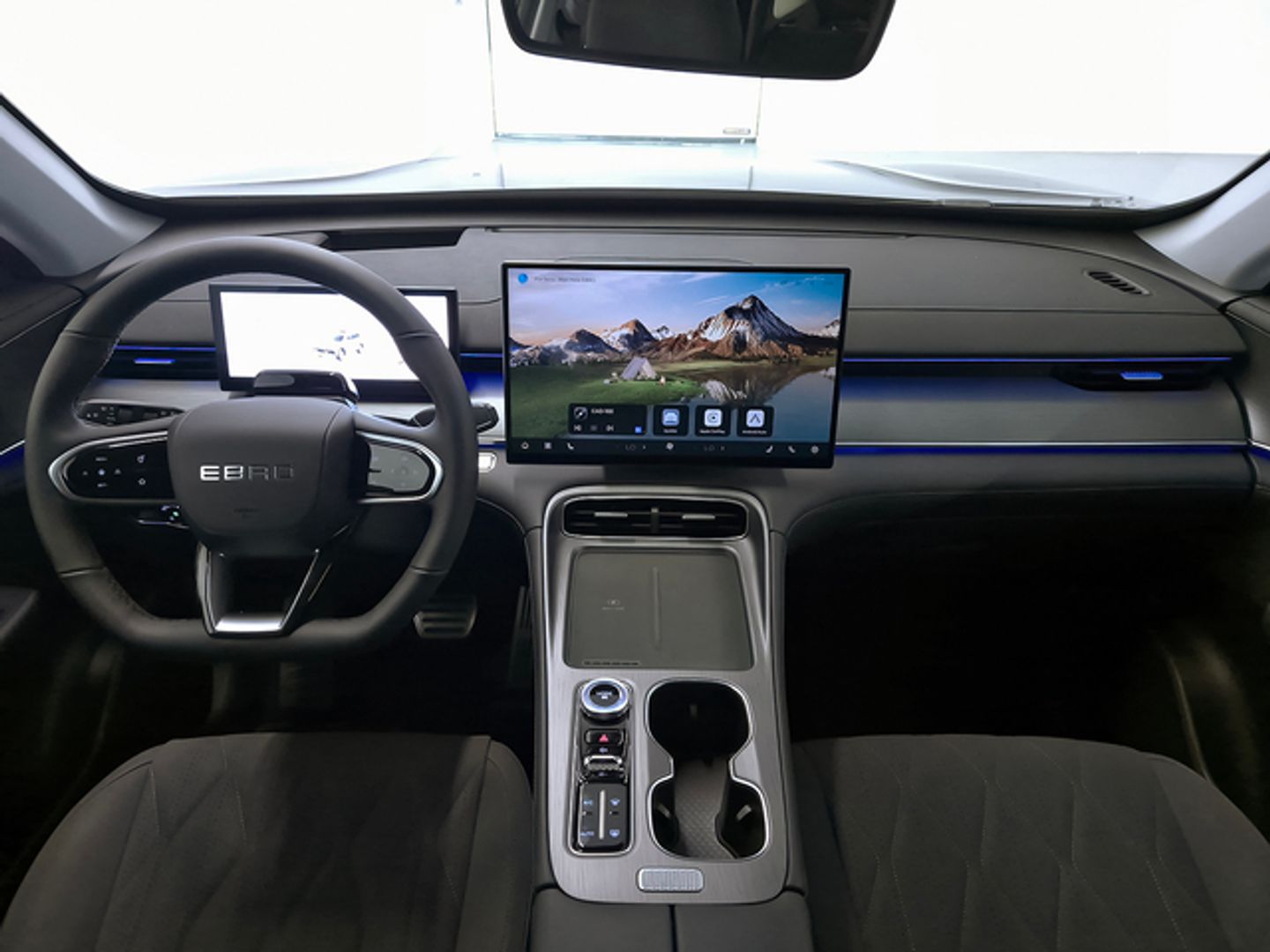Ebro S800 1.6 TGDI Luxury DCT 108 kW (147 CV)